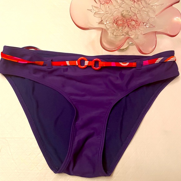 🌸3 for $21🌸La Vie En Rose Aqua large bikini bottoms. Purple + a catchy belt. - Picture 1 of 4